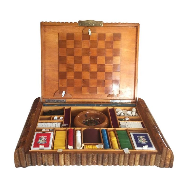 Scatola da gioco Francia 1930 -  French Art Deco Game Box 1930 in Wood, 1930s